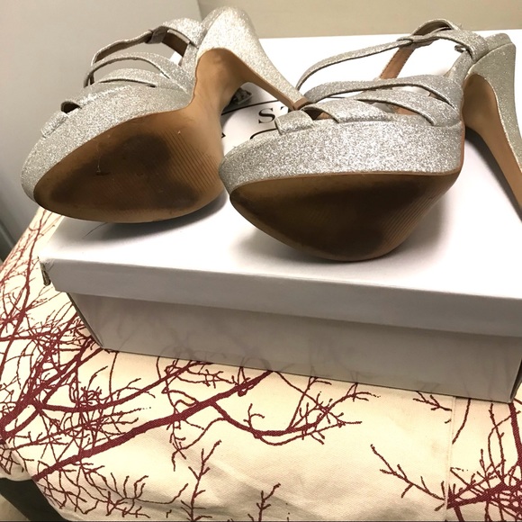 Steve Madden Uptown Silver Glitter Platform Sandals 5.5 Worn Once - Picture 11 of 16